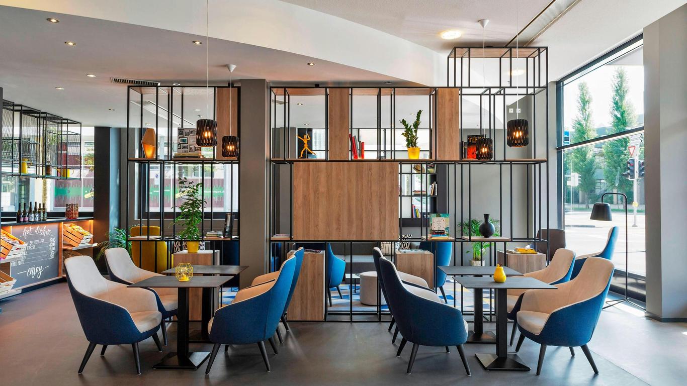 Courtyard by Marriott Zurich North