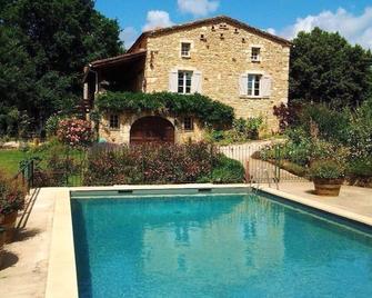 Grand Vue vert -Spacious 2 Bedroom Gite,heated pool on edge of medieval village - Puy-lʼÉvêque - Piscina