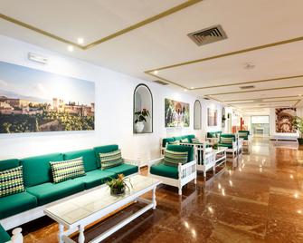 Globales Pueblo Andaluz - San Pedro de Alcántara - Lobby