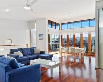 South Shores Villa 59 - Normanville - Living room