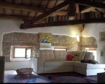 Homerez - Apt. Campea, free parking - Miane - Sala de estar