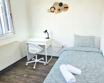 The Lemon Tree Hostel - Larnaca