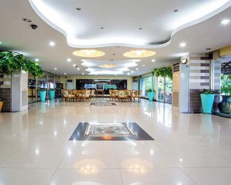Ntk Residence Hotel - Chonburi - Lobby