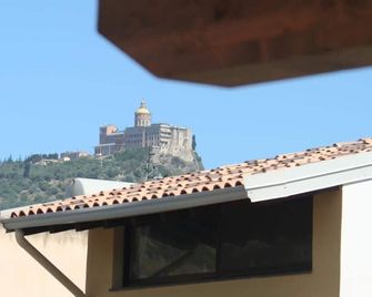 Casa Levante - Falcone