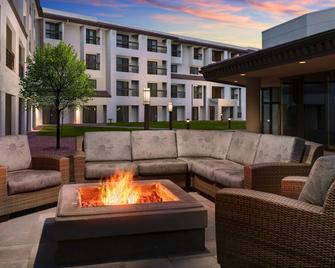 Doubletree By Hilton Colorado Springs - Colorado Springs - Building
