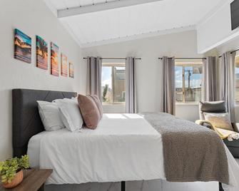 Charming Condo with Lovely Views, Free WiFi - Close to Beach and Boardwalk - San Diego - Sovrum