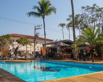 Recanto das Carpas - Ilhabela - Piscina
