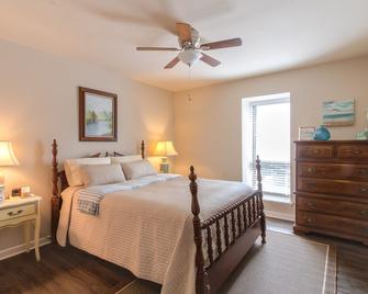 Germantown - 30 day minimum - Germantown - Bedroom