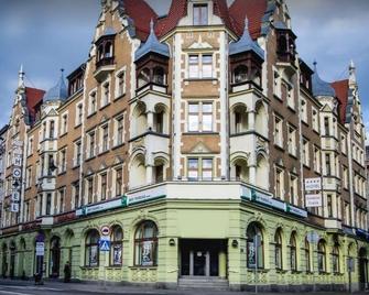 Hotel Diament Plaza Gliwice - Gliwice - Building