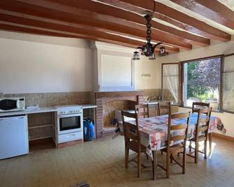 Longère Tourangelle - Bréhémont - Comedor
