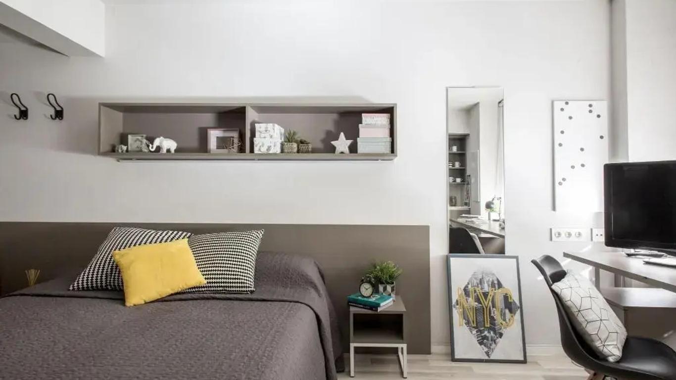 Residencia Universitaria Claudio Coello