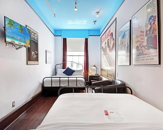 Chelsea Pines Inn - New York - Bedroom