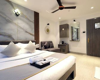 Myotel - Santacruz - Mumbai - Bedroom