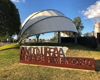 Moura Motel - Moura - Patio