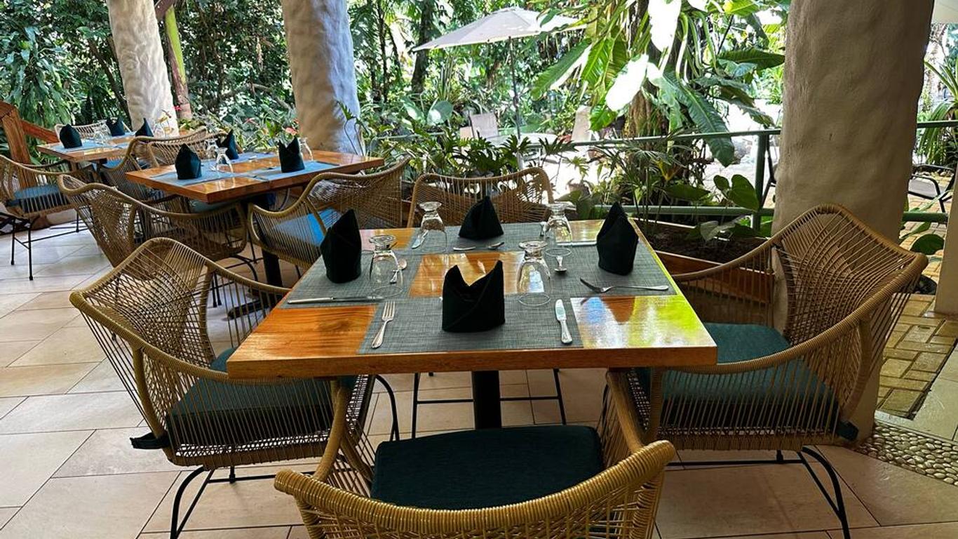 The Falls at Manuel Antonio