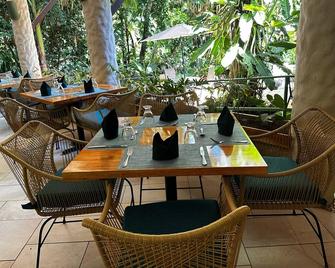 The Falls at Manuel Antonio - Manuel Antonio - Ravintola