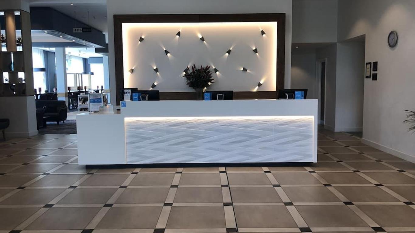 Hilton Garden Inn Birmingham Airport