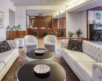 Porta Altinia Suites - Treviso - Interiér