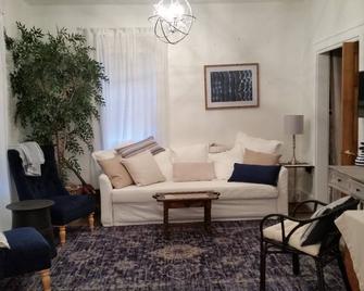 Charming 1910 House on Main Street - Beautiful Landscaped Yard - Lafayette - Living room