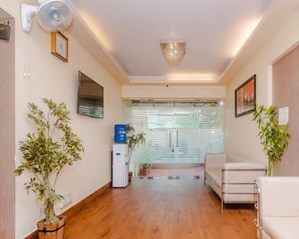 Tuliip Residency - Mumbai - Hall