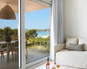 Skiathos Ammos Luxury Apartments - Skiathos - Balcony