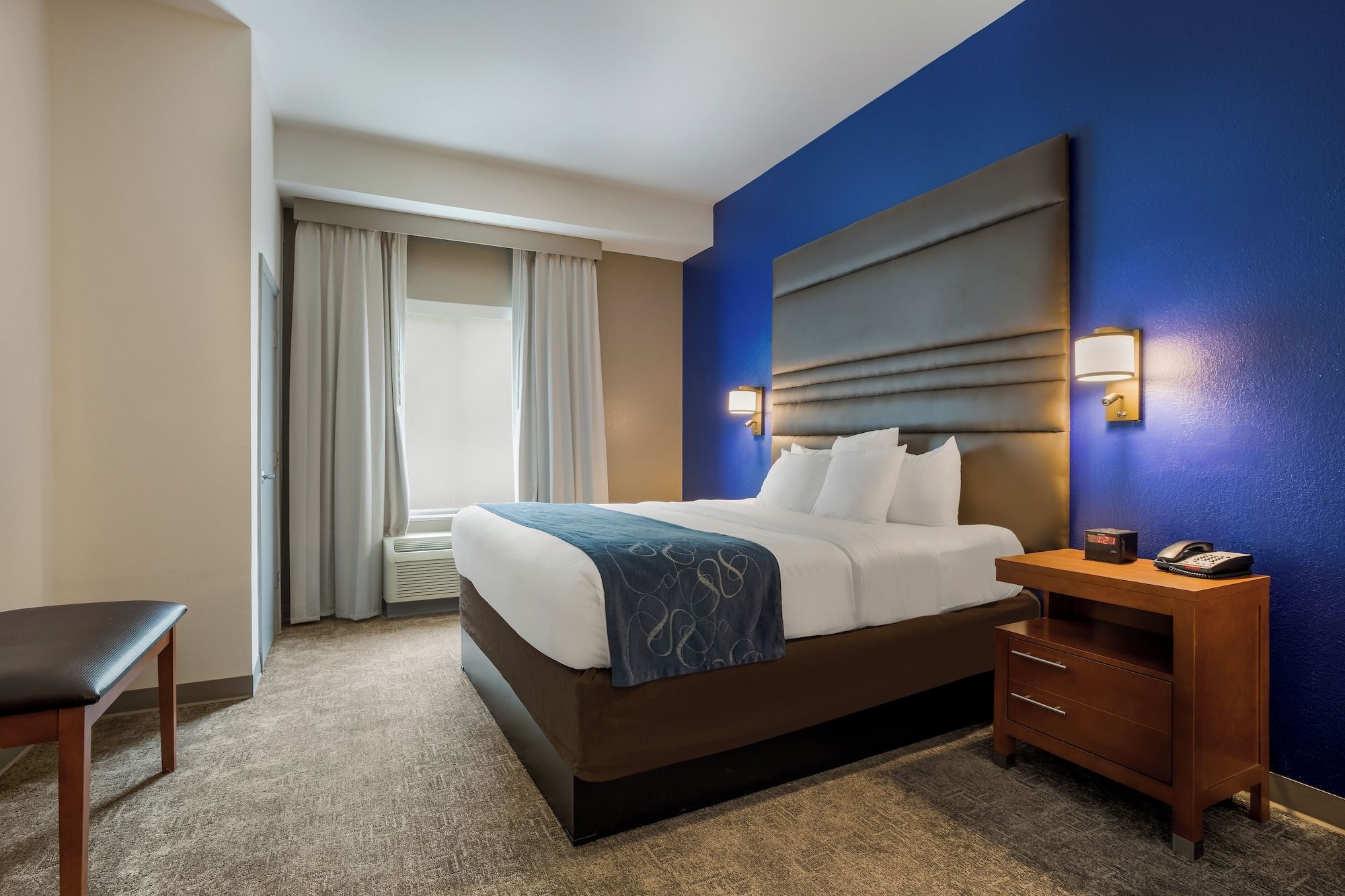 Comfort Suites Denham Springs - Denham Springs - Bedroom