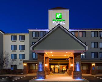Holiday Inn Express & Suites Coon Rapids-Blaine Area - Coon Rapids - Building
