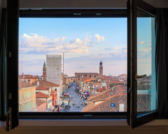 Hotel Grande Italia - Chioggia - Balkon