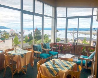 Hotel Mustapic - אושואיה - מסעדה