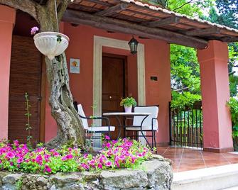 Charming And Romantic Cottage Hill Nearby Rome - Grottaferrata - Patio