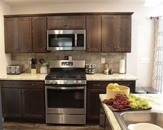 3br Cottage, Game Room, Ev Charger, High Speed Wi-Fi - Penn Yan - Кухня
