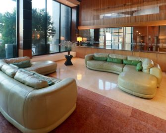 Holiday Inn Express Nuevo Laredo By IHG - Nuevo Laredo - Vestíbul