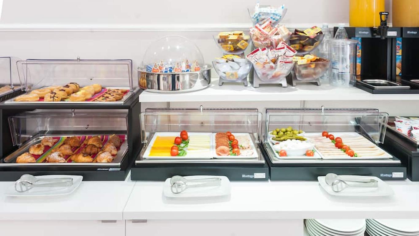 Relais Trevi 95 Boutique Hotel