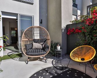 Escape To True Resort Living - Palm Springs - Patio