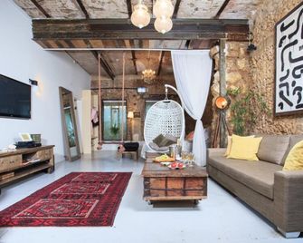 Trieste Neve Tzedek Boutique Suites Tel Aviv - Tel Aviv