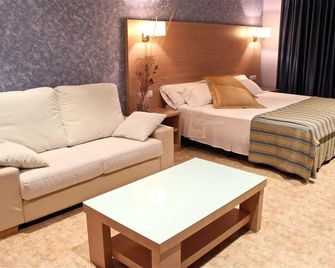 Hotel Alba - Puçol - Wohnzimmer