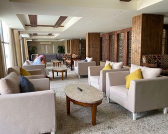 Al Diyafa Hotel - Hofuf - Lounge