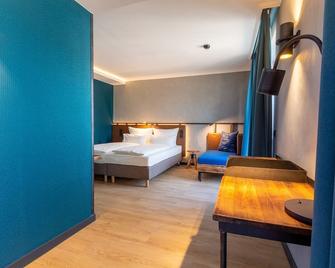 Golden Leaf Parkhotel Im Lehel - Munich - Bedroom