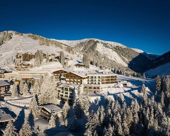 Ursprung Panorama Hotel Königsleiten - Wald Im Pinzgau