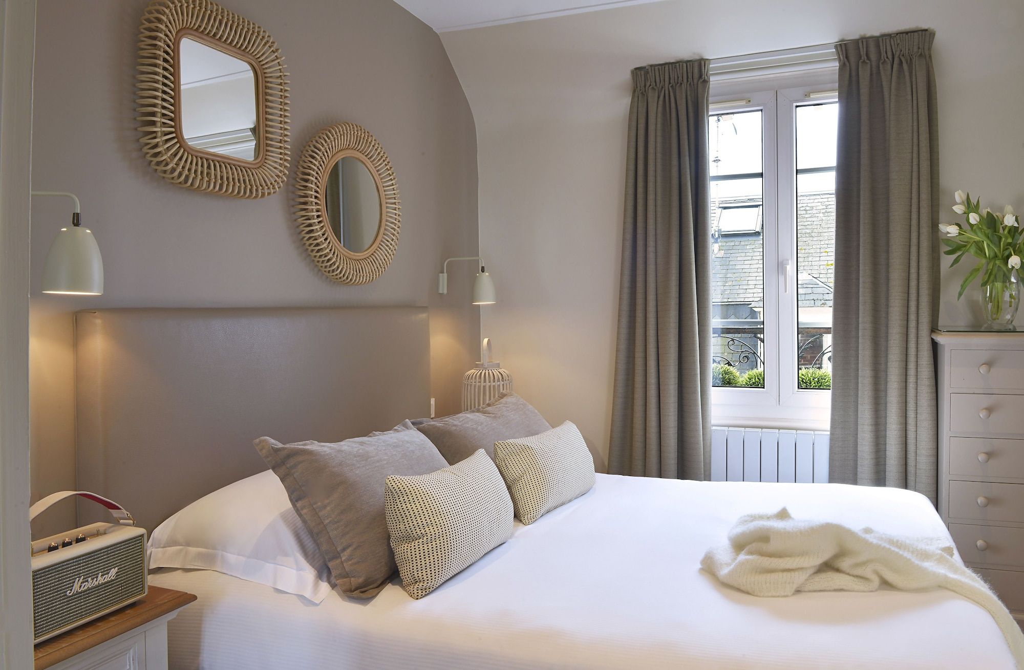 Hôtel Le Fer à Cheval - Trouville-sur-Mer - Bedroom