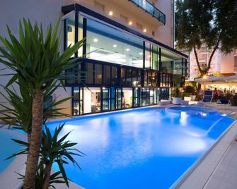 Hotel Ambasciatori - Cattolica - Pool