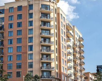 Wyndham Vacation Resorts at National Harbor - National Harbor - Building