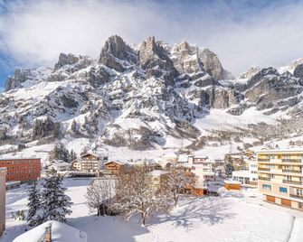 Grichting Hotel & Serviced Apartments - Leukerbad - Vista del exterior