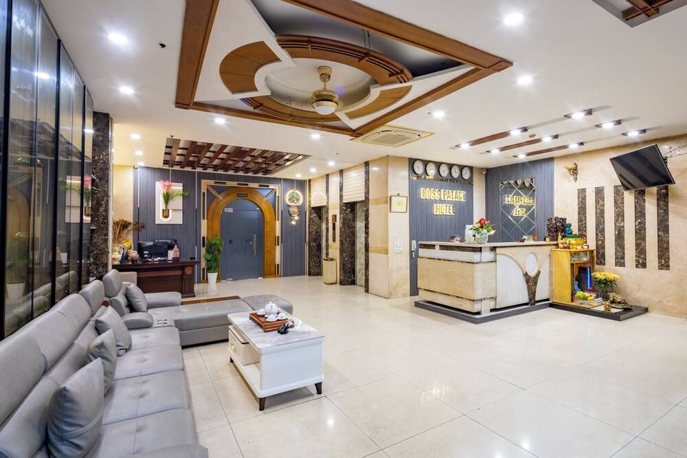 بوس بالاس هوتل