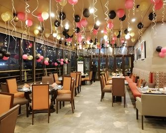 Maisonette Hotels & Resorts - Lahore - Nhà hàng