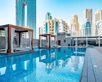 Beautiful 1 bed apartment Marina I Sleeps 4 - Garhoud - Bazén