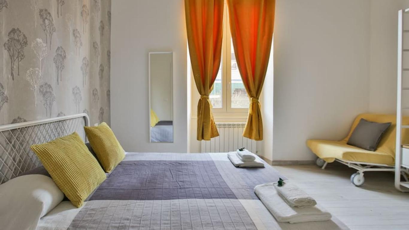 La Casa dei Treni Affittacamere city rooms for travel lovers