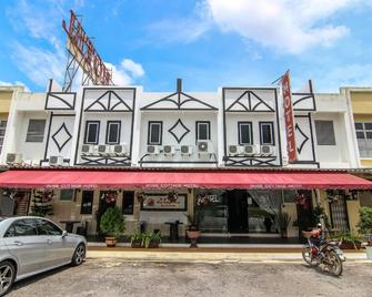 Rose Cottage Hotel Taman Nusa Cemerlang - Gelang Patah - Building