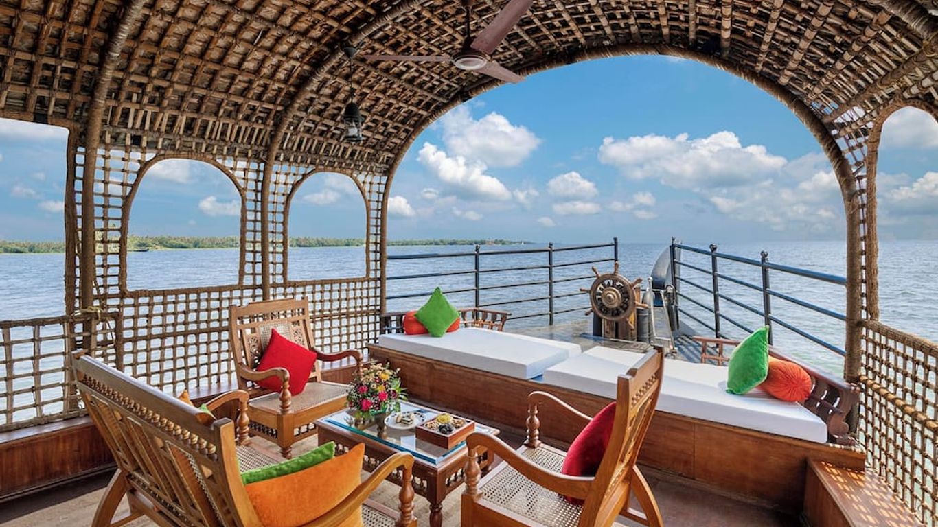 Kumarakom Lake Resort