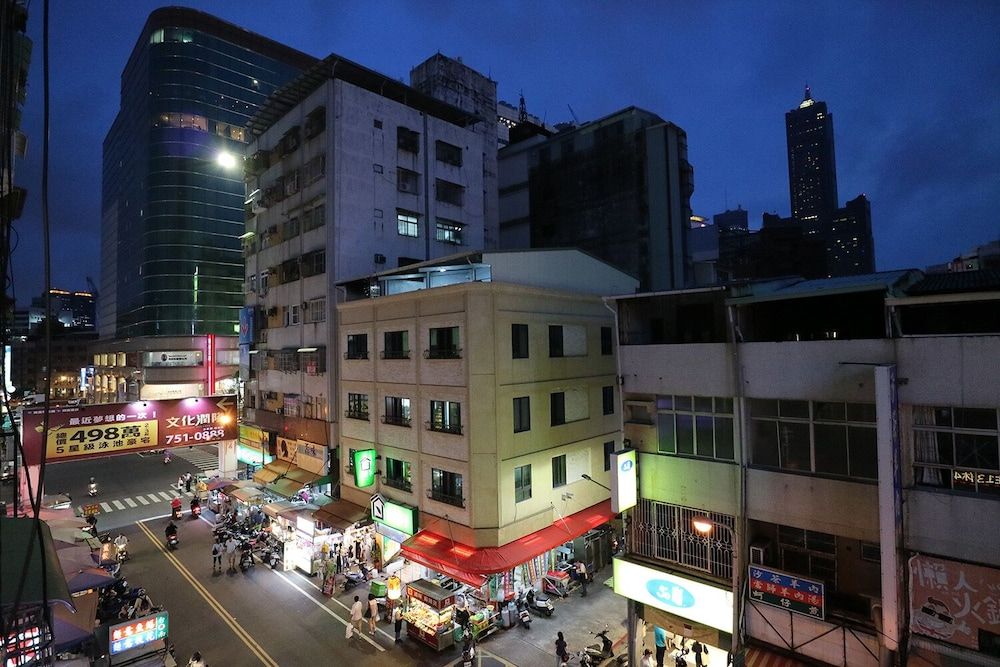 Chic Studio With Everything You Need - Kaohsiung City - Building